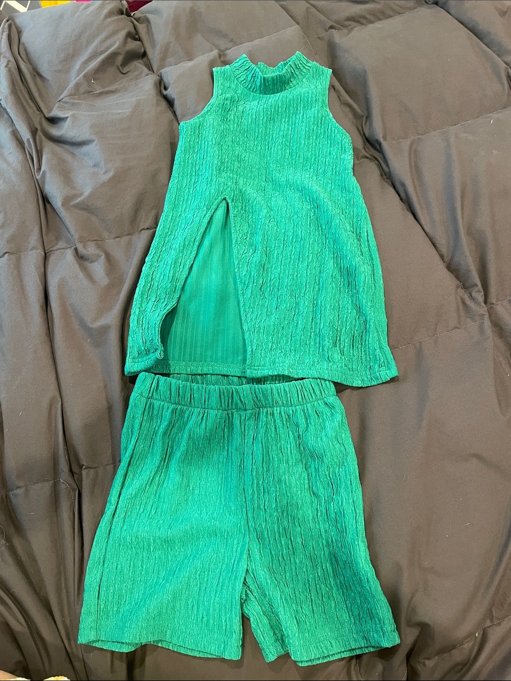 SHEIN Green Girls Textured Tank & Shorts Matching Set